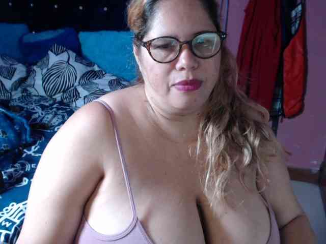 live chat ElizabethTaylor8