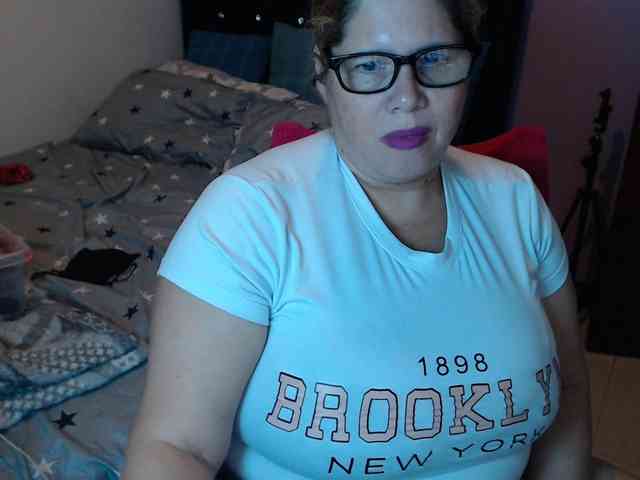 ElizabethTaylor8 webcam