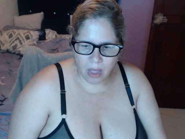 ElizabethTaylor8 webcam