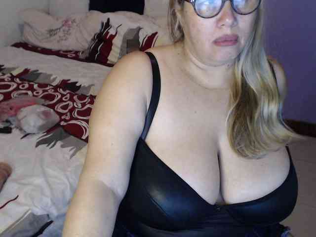 ElizabethTaylor8 webcam