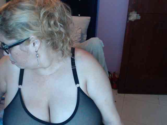 ElizabethTaylor8 webcam