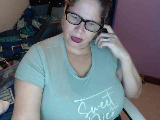 ElizabethTaylor8 webcam