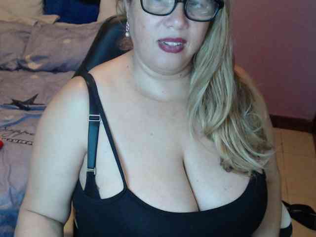 ElizabethTaylor8 webcam