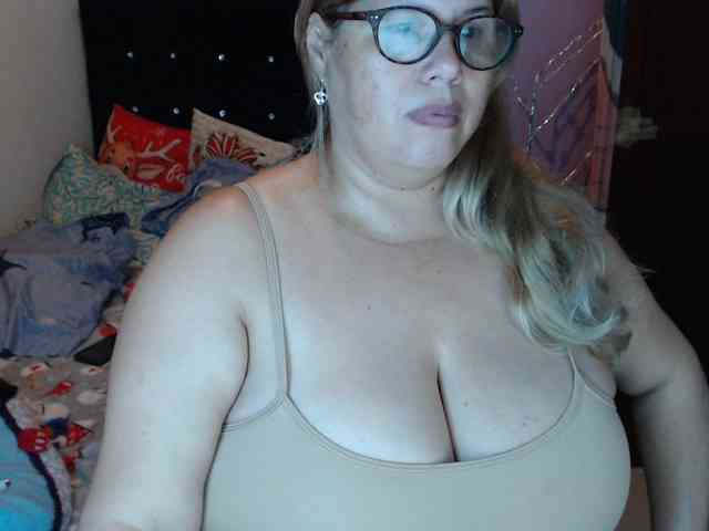 ElizabethTaylor8 webcam