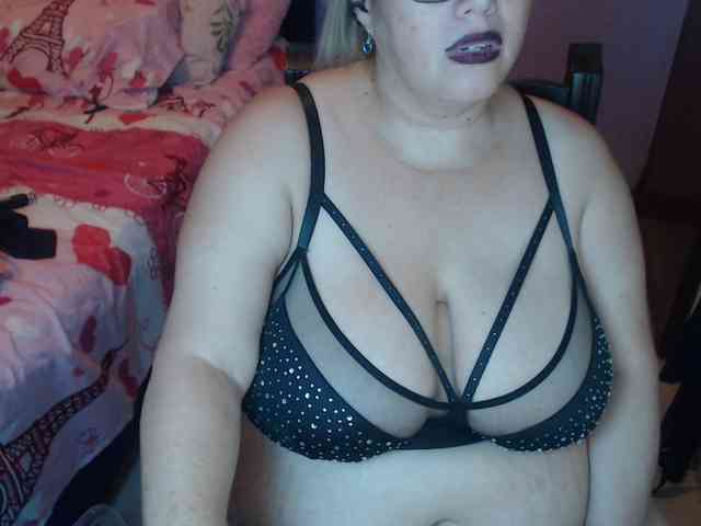 ElizabethTaylor8 webcam