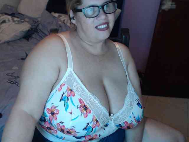 ElizabethTaylor8 webcam