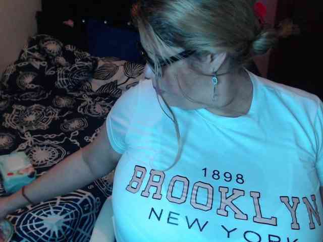 ElizabethTaylor8 webcam