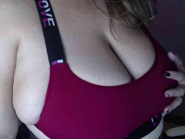 ElizabethTaylor8 webcam