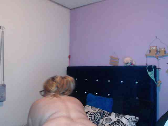 ElizabethTaylor8 webcam