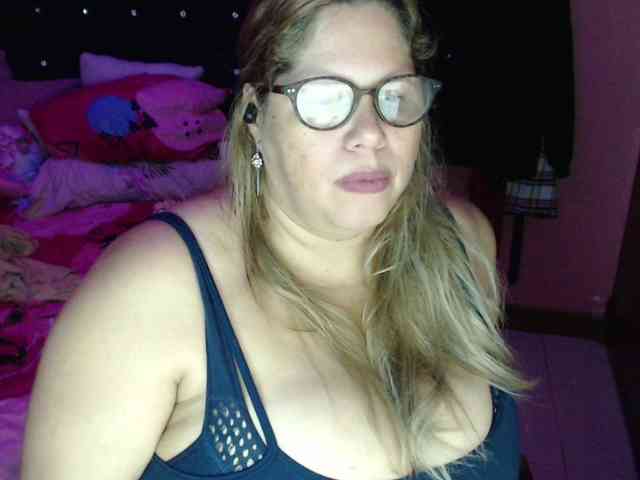 ElizabethTaylor8 webcam