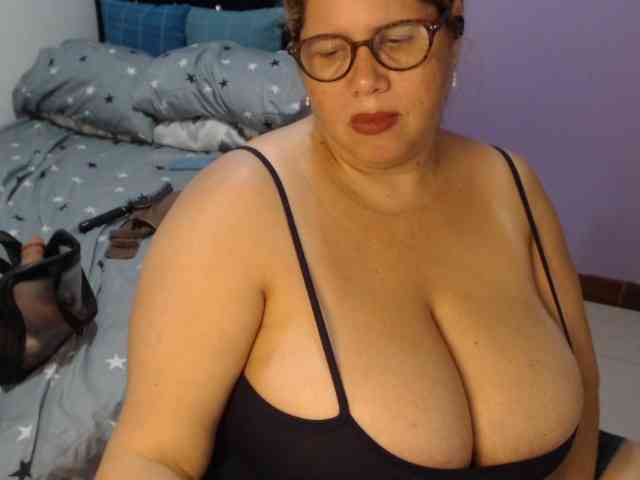 ElizabethTaylor8 webcam