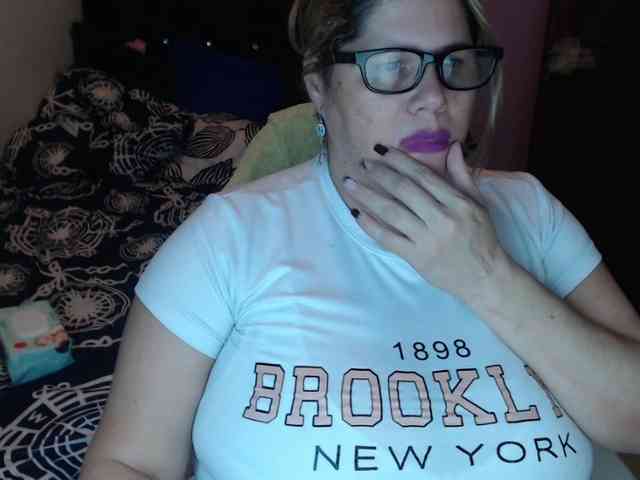 ElizabethTaylor8 webcam