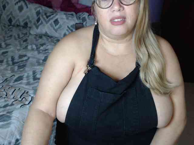 ElizabethTaylor8 webcam