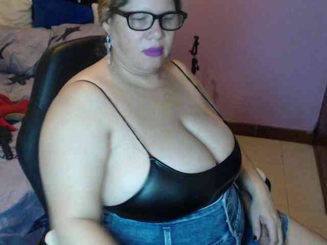 ElizabethTaylor8 webcam