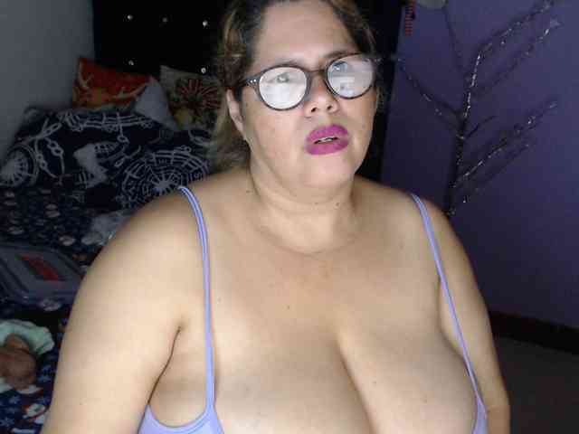 ElizabethTaylor8 webcam