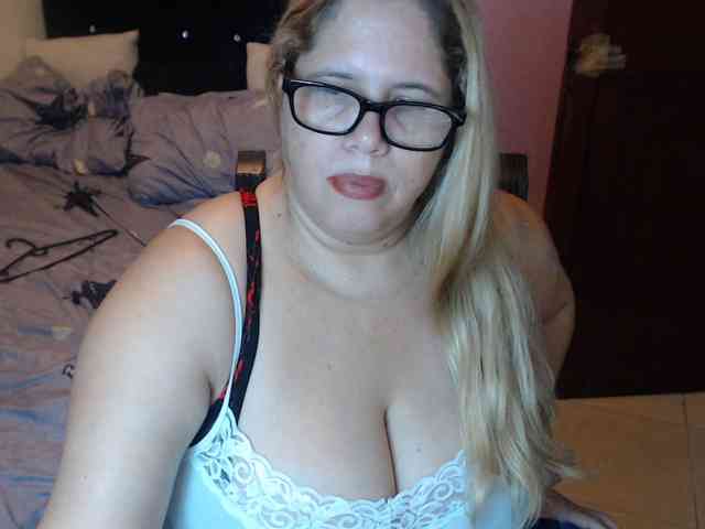 ElizabethTaylor8 webcam