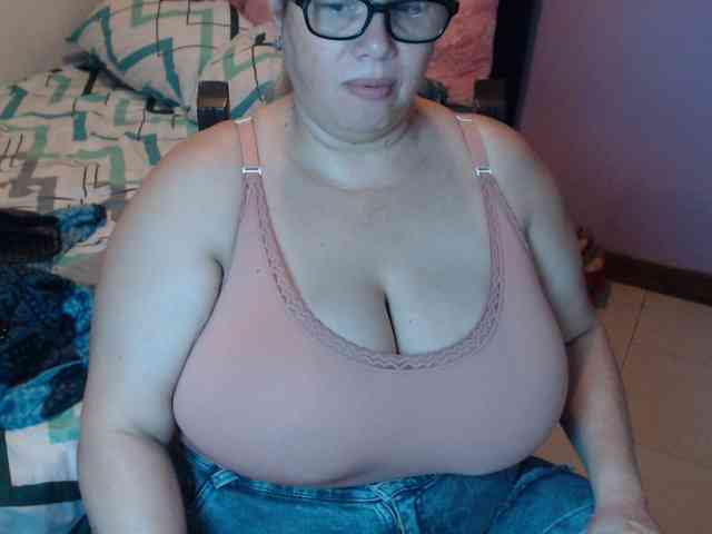 ElizabethTaylor8 webcam