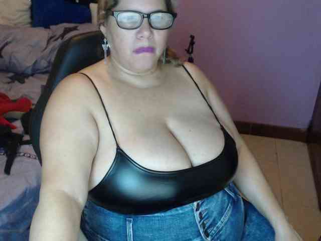 ElizabethTaylor8 webcam