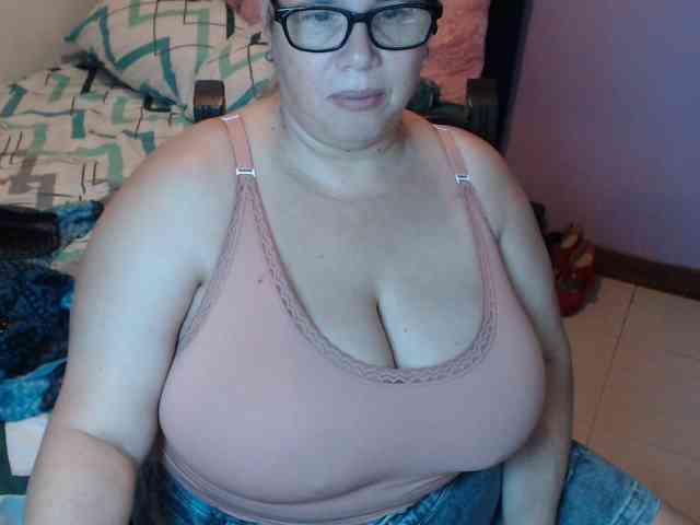 ElizabethTaylor8 webcam