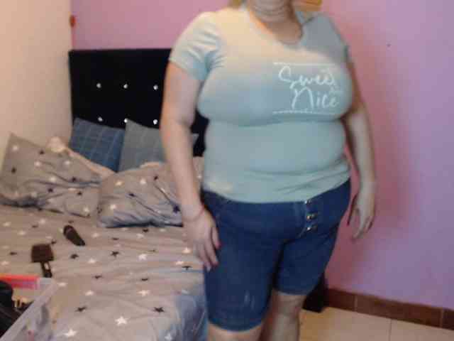 ElizabethTaylor8 webcam