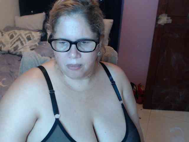 ElizabethTaylor8 webcam