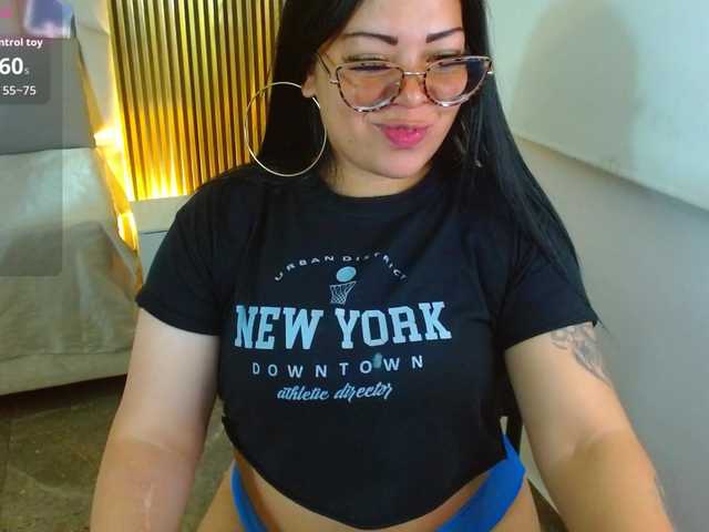 martina-tay's BongaCams show and profile