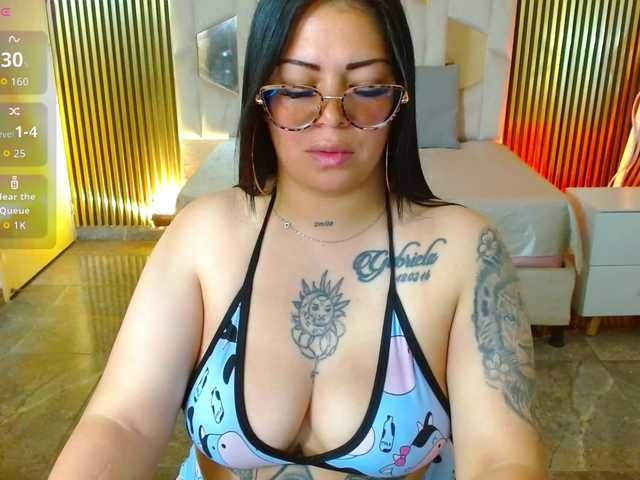 martina-tay's BongaCams show and profile