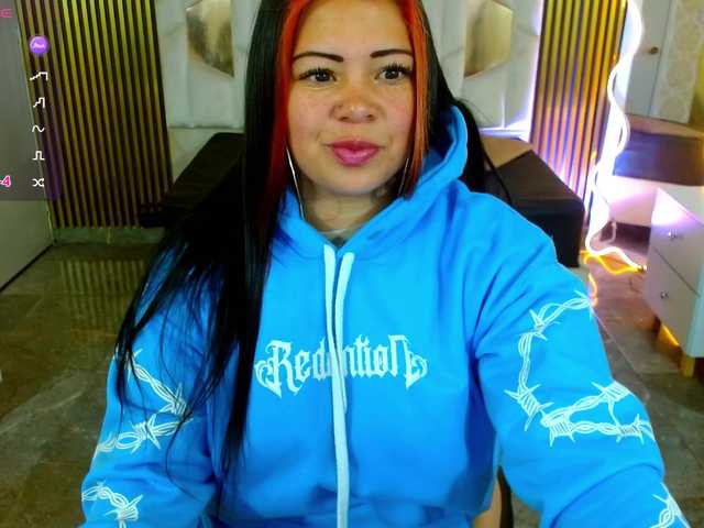 martina-tay webcam bongacams model stream image