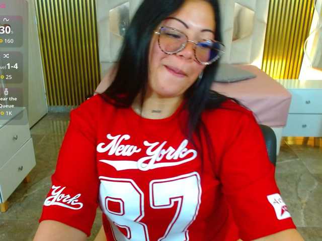 martina-tay webcam bongacams model stream image