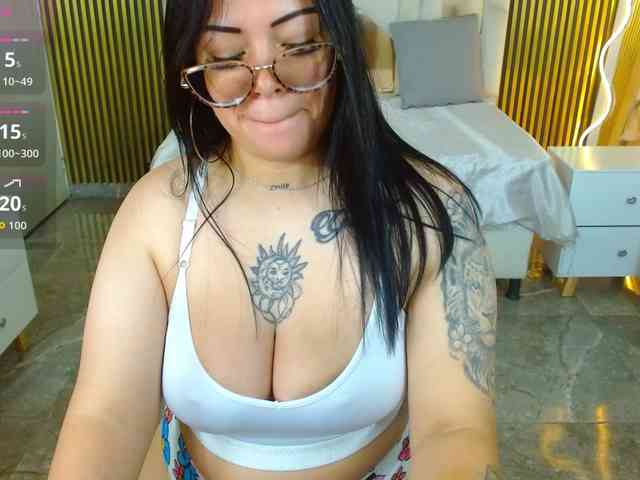 martina-tay webcam