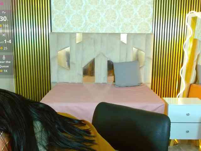 martina-tay Live Webcam on BongaCams