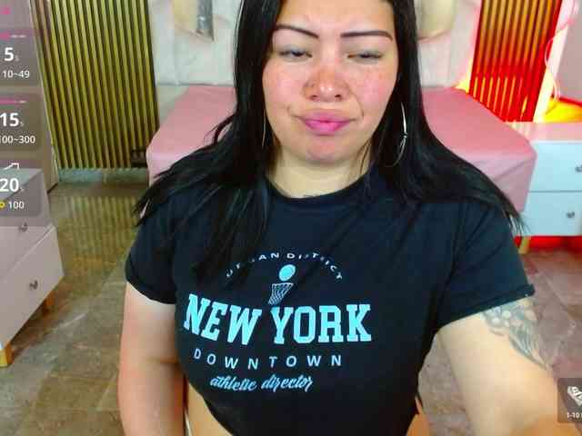 martina-tay martina-tay