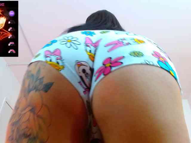 martina-tay webcam