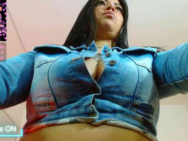 martina-tay webcam