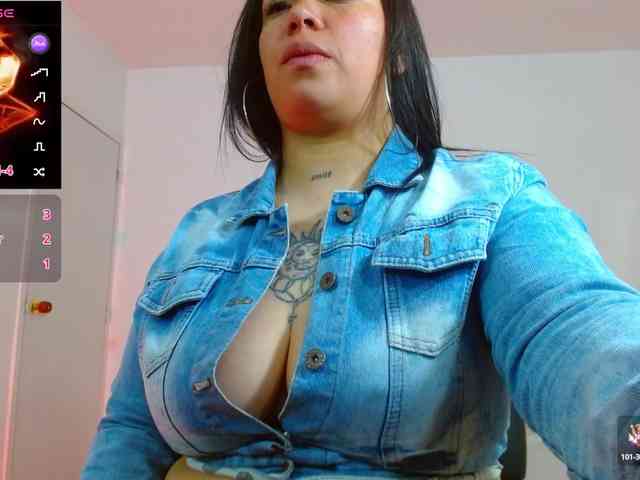 martina-tay webcam