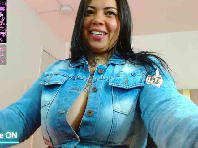 martina-tay webcam