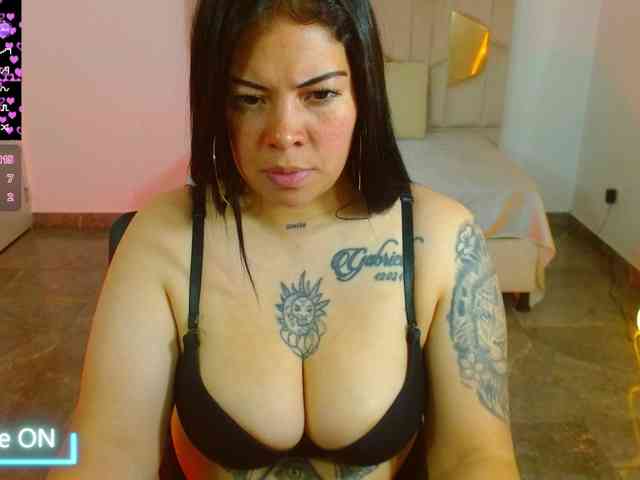 martina-tay webcam