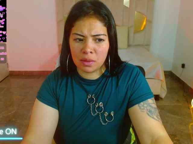 martina-tay webcam