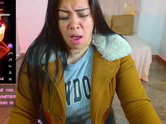 martina-tay webcam