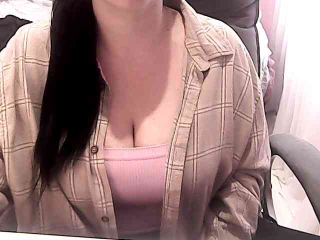 NikaKrasina webcam