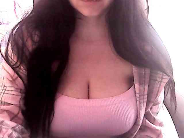 NikaKrasina webcam