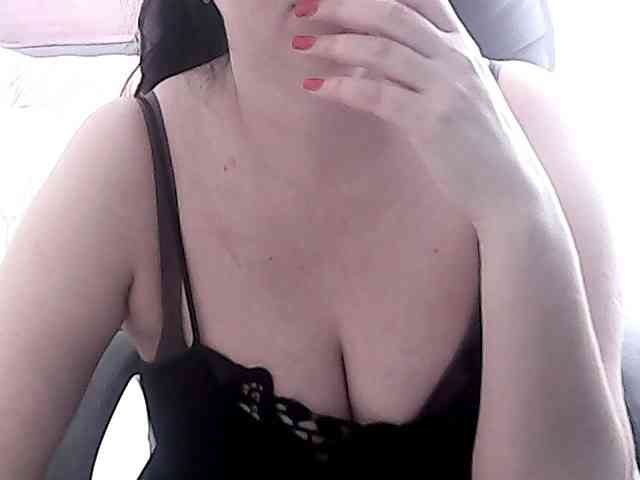 NikaKrasina webcam