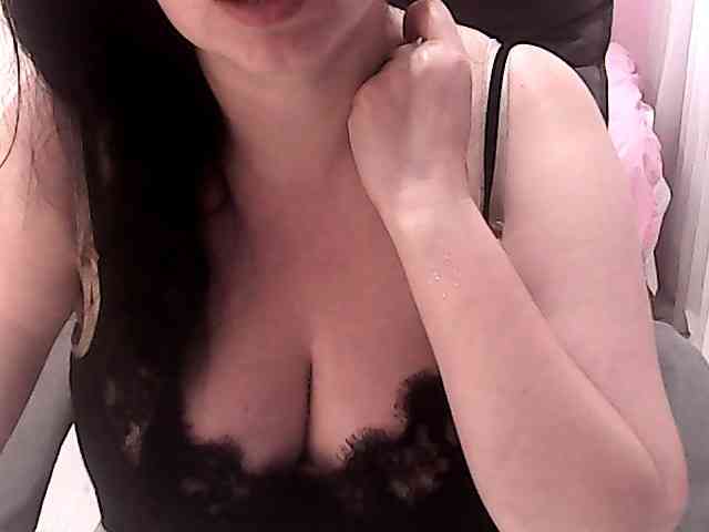 NikaKrasina webcam