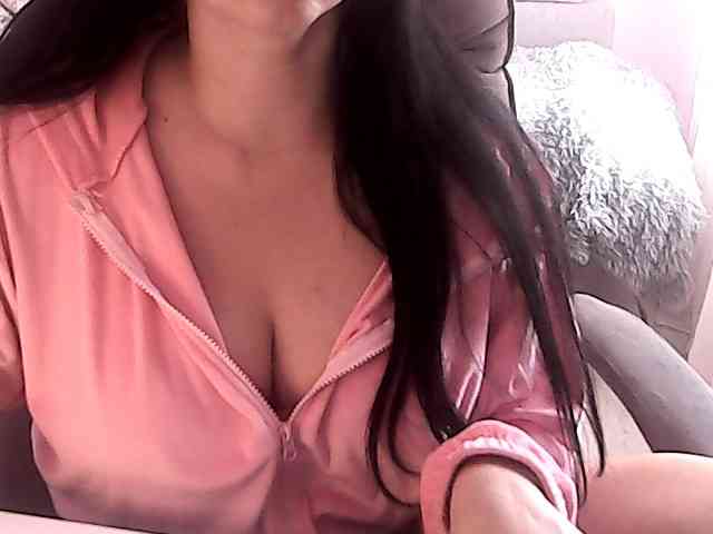 NikaKrasina webcam