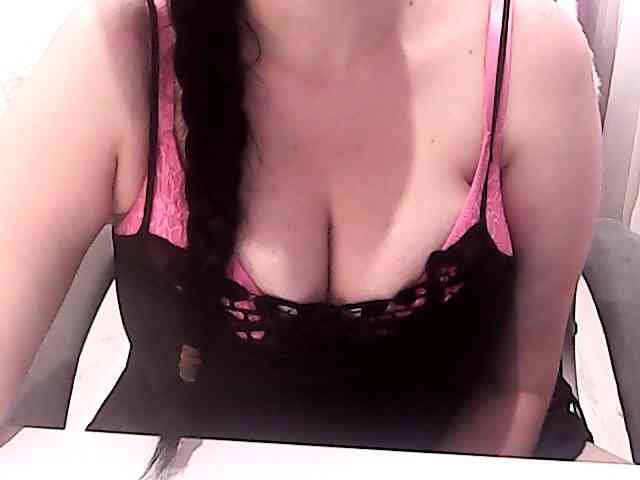 NikaKrasina webcam