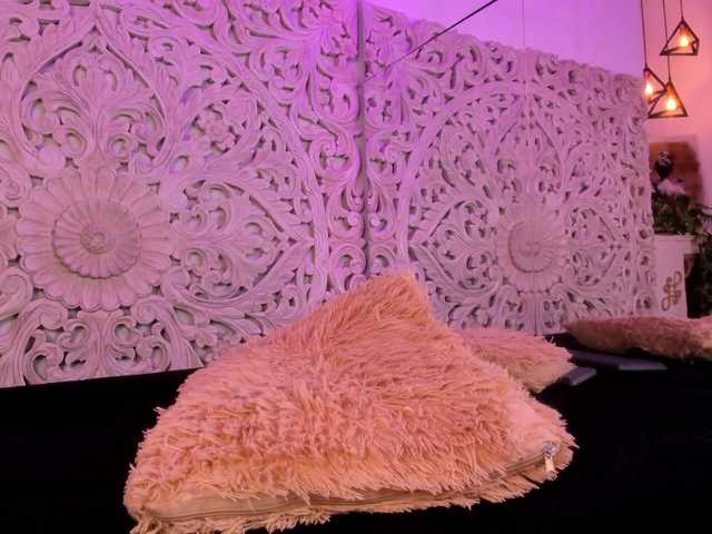 antonnella-lopez from BongaCams