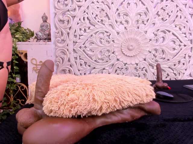  antonnella-lopez chat room