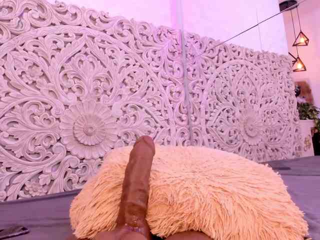 antonnella-lopez webcam