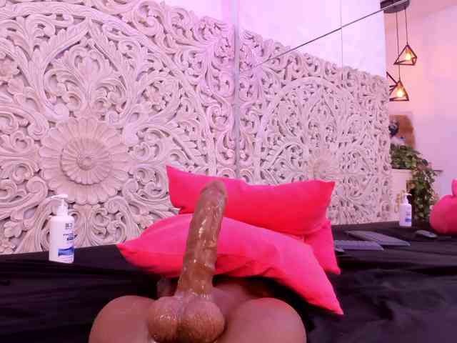 antonnella-lopez webcam