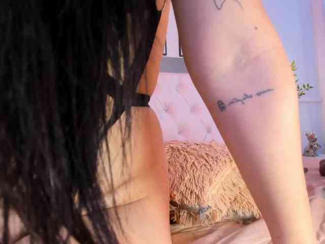 antonnella-lopez webcam